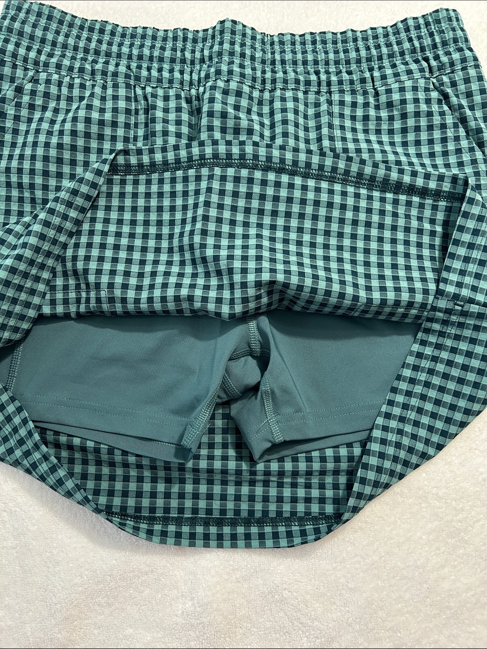 Adidas Medium Skirt Ultimate 365 Golf Gingham Skort Aurora Ivy Undershorts NWT - Picture 8 of 14